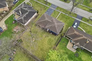 1430 E Emmerson Ln, Mount Prospect, IL 60056 - Photo 31