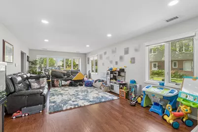 739 Concorde Drive, Highland Park, IL 60035 - Photo 5