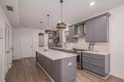 6552 S Evans Avenue, Chicago, IL 60637 - Photo 3