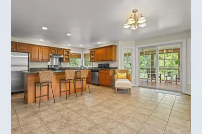 11531 Cross Creek Estates Lane, Belvidere, IL 61008 - Photo 13