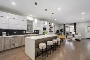 1506 W Superior St, Chicago, IL 60642 - Photo 7