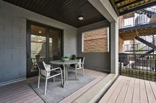 1506 W Superior St, Chicago, IL 60642 - Photo 13