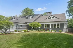 394 Ramsay Rd, Deerfield, IL 60015 - Photo 1