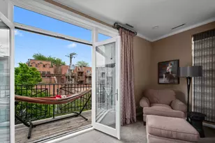 2715 N Bosworth Ave, Chicago, IL 60614 - Photo 25