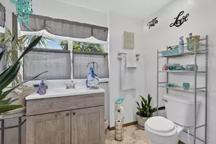 940 E Main St, Ottawa, IL 61350 - Photo 9