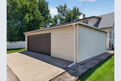 940 E Main Street, Ottawa, IL 61350 - Photo 43