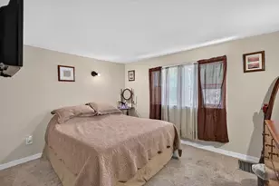 940 E Main St, Ottawa, IL 61350 - Photo 23