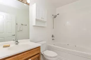 8 W Monroe St, Chicago, IL 60603 - Photo 5