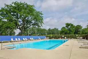 6833 N Kedzie Ave, Chicago, IL 60645 - Photo 15