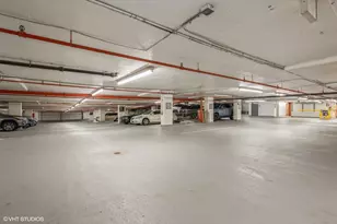 211 E Ohio St, Chicago, IL 60611 - Photo 27