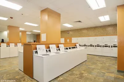 211 E Ohio Street #2818, Chicago, IL 60611 - Photo 25