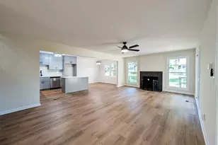 217 Tamarack Dr, Bloomingdale, IL 60108 - Photo 3