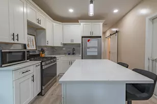 7327 S Carpenter St, Chicago, IL 60621 - Photo 7