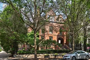 1919 S Prairie Ave, Chicago, IL 60616 - Photo 1