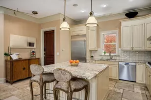 1919 S Prairie Ave, Chicago, IL 60616 - Photo 15
