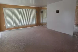 601 Yates Ave, Calumet City, IL 60409 - Photo 3