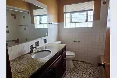 601 Yates Avenue, Calumet City, IL 60409 - Photo 7