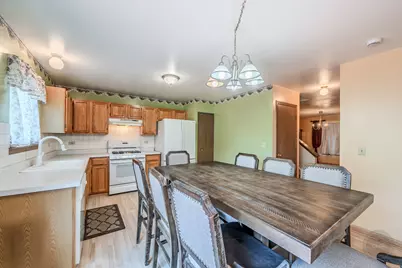 1419 Ridge Road, South Elgin, IL 60177 - Photo 5
