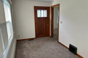 518 Bremer St, Wilmington, IL 60481 - Photo 3