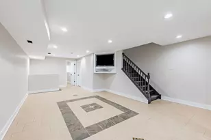 921 N Lorel Ave, Chicago, IL 60651 - Photo 27