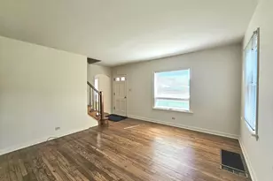 1014 S Summit Ave, Villa Park, IL 60181 - Photo 5