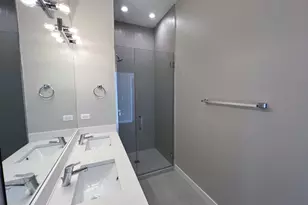 3757 N Sheffield Ave, Chicago, IL 60613 - Photo 11