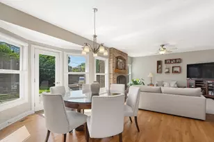 267 N Walnut St, Elmhurst, IL 60126 - Photo 9