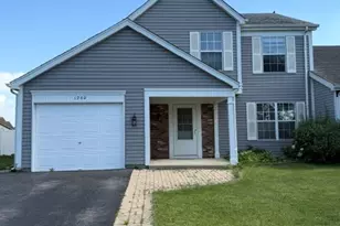 1260 Trinity Dr, Carol Stream, IL 60188 - Photo 1