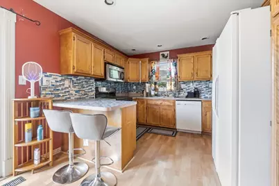 1215 Devonshire Drive, Joliet, IL 60435 - Photo 7