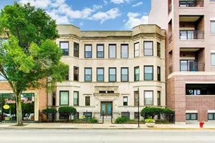 923 W Irving Park Rd, Chicago, IL 60613 - Photo 1