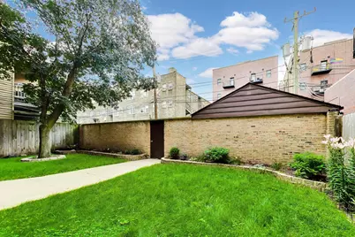 923 W Irving Park Road #2E, Chicago, IL 60613 - Photo 27