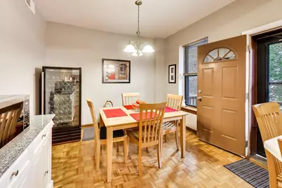 923 W Irving Park Road #2E, Chicago, IL 60613 - Photo 9