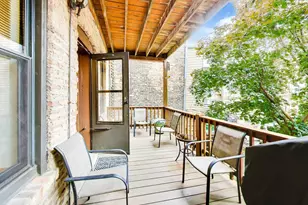923 W Irving Park Rd, Chicago, IL 60613 - Photo 21