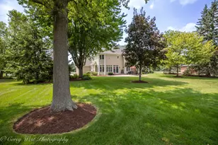 4N843 W Woods Dr, Saint Charles, IL 60175 - Photo 59