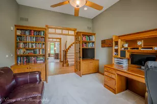 4N843 W Woods Dr, Saint Charles, IL 60175 - Photo 9