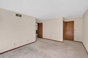 5326 Sandpiper Pl, Loves Park, IL 61111 - Photo 13