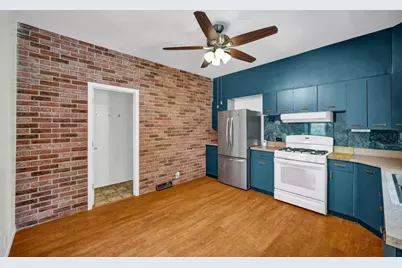 1108 S Clayton Street, Bloomington, IL 61701 - Photo 5