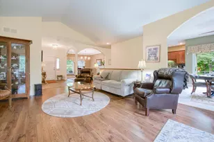 298 Quinlan Ave, Dekalb, IL 60115 - Photo 13