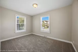 4015 W 105th St, Oak Lawn, IL 60453 - Photo 11