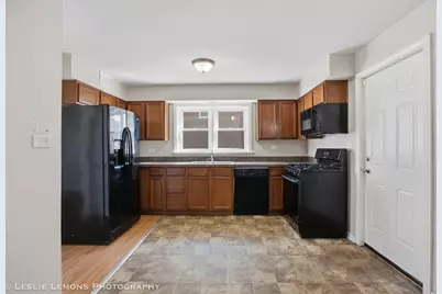 4015 W 105th Street, Oak Lawn, IL 60453 - Photo 7