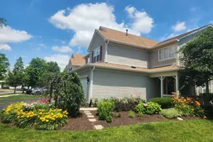 240 Grand Ridge Rd, Saint Charles, IL 60175 - Photo 3
