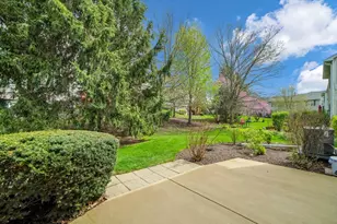 240 Grand Ridge Rd, Saint Charles, IL 60175 - Photo 27