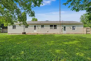 405 Washington St, Fithian, IL 61844 - Photo 33