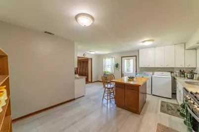 [Address not provided], Darien, IL 60561 - Photo 33