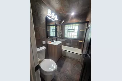 18749 Baker Avenue, Country Club Hills, IL 60478 - Photo 17