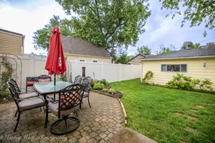 398 W St Charles Rd, Elmhurst, IL 60126 - Photo 33