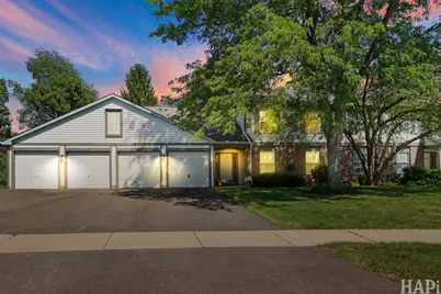 260 Crestview Drive #C, Wauconda, IL 60084 - Photo 1