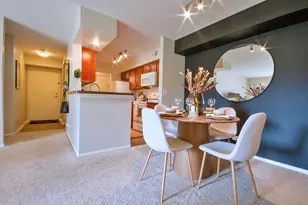 4126 Chesapeake Dr, Aurora, IL 60504 - Photo 5