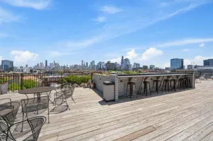 515 N Noble St, Chicago, IL 60642 - Photo 11