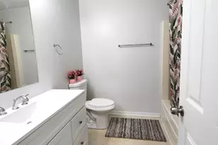 4 Claridge Ct, Bolingbrook, IL 60440 - Photo 35